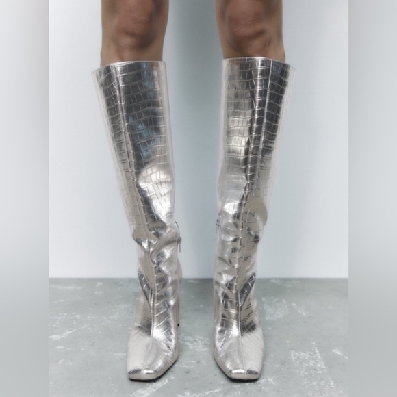 NWT ZARA Silver Metallic Laminated Croc Print Fashion Tall Boots Heel Shoes 39 8 - Picture 2 of 16